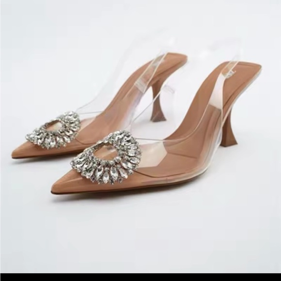 Elegant Crystal Embellished Women's Shoes - Picture 2 of 4